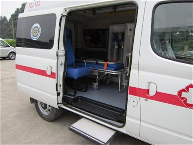 西吉救护车出租服务案例7